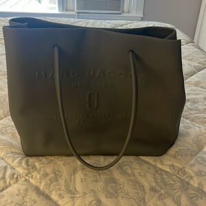 Marc Jacob’s tote bag